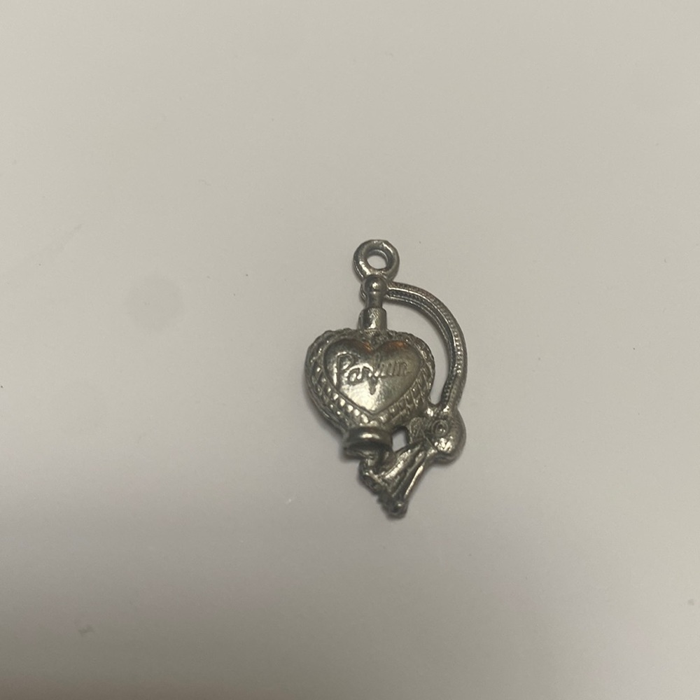 Haricot vert perfume vintage charm
